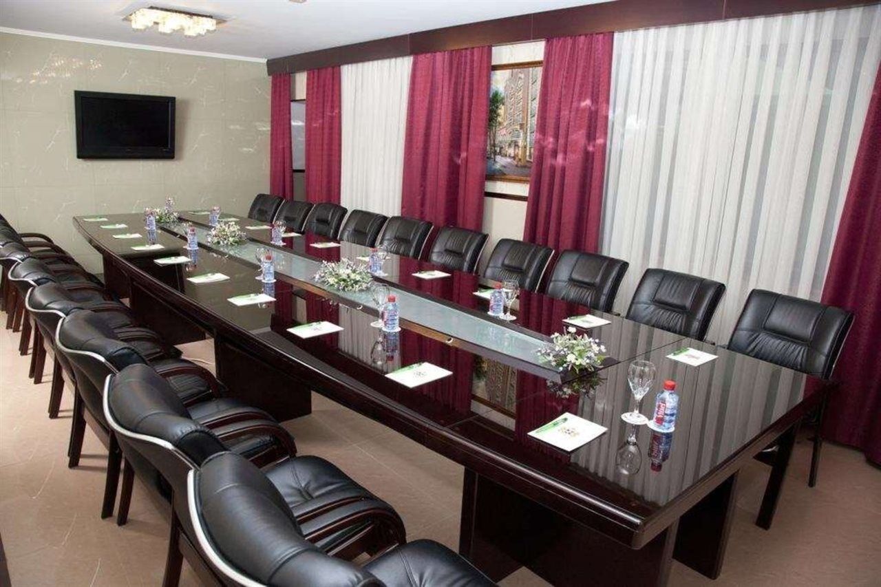 Hotel London 4*