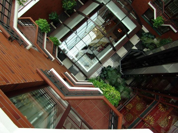 London 4* Odesa