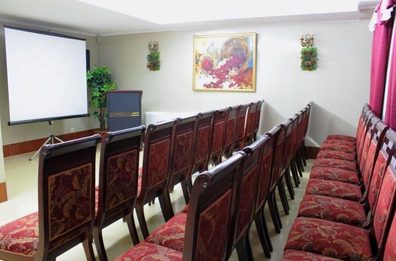 Hotel London 4*