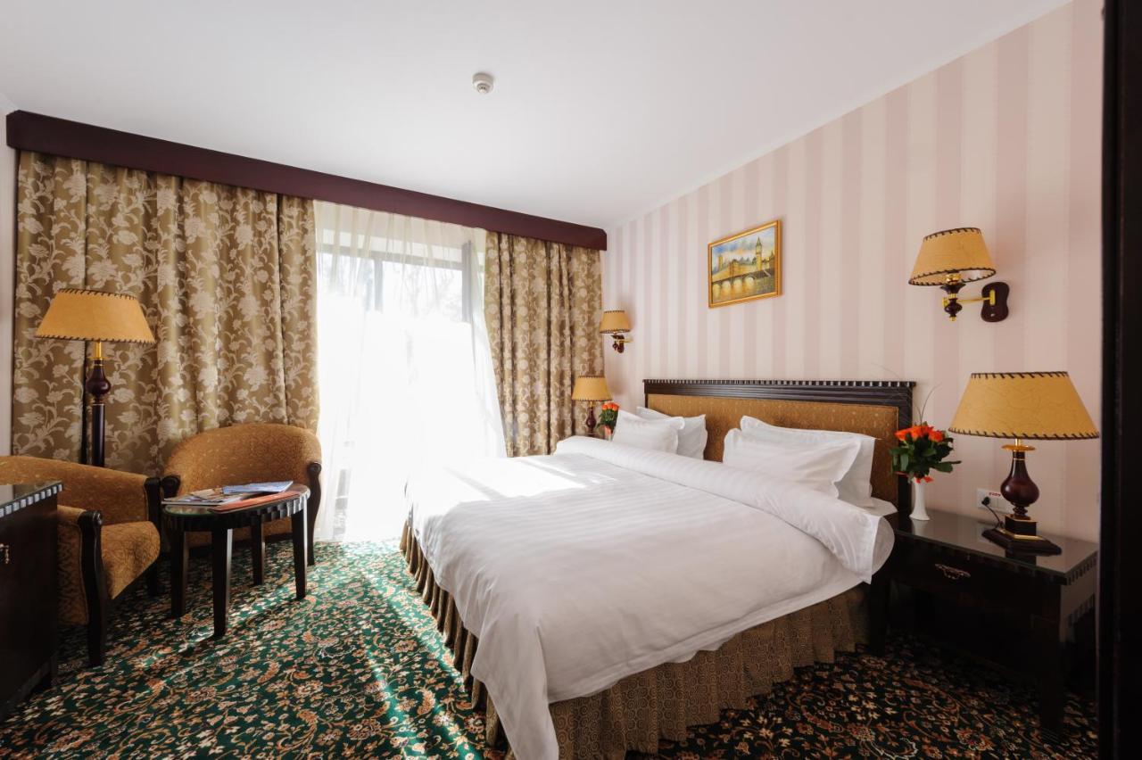 London Hotel Odesa